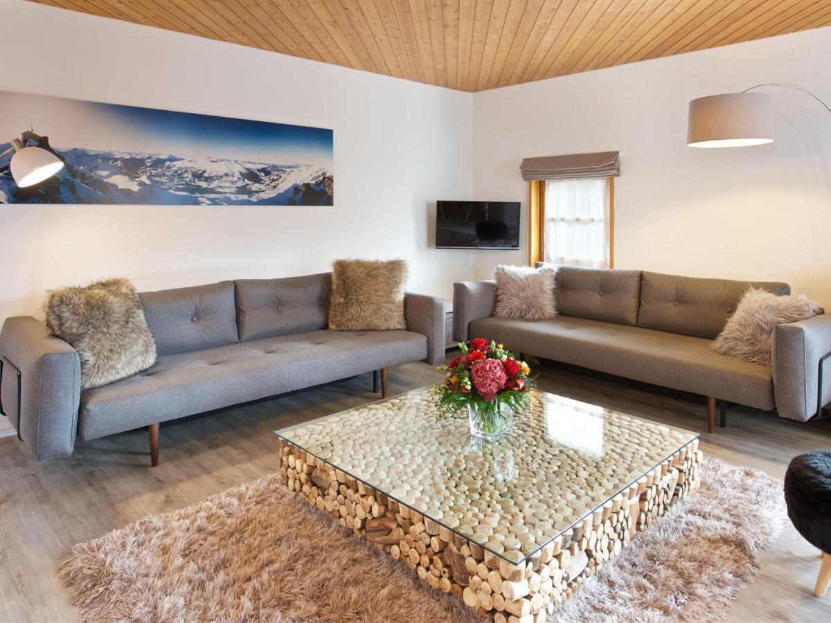 Schweizerhof Ferienwohnungen Lenzerheide 3 Extérieur photo
