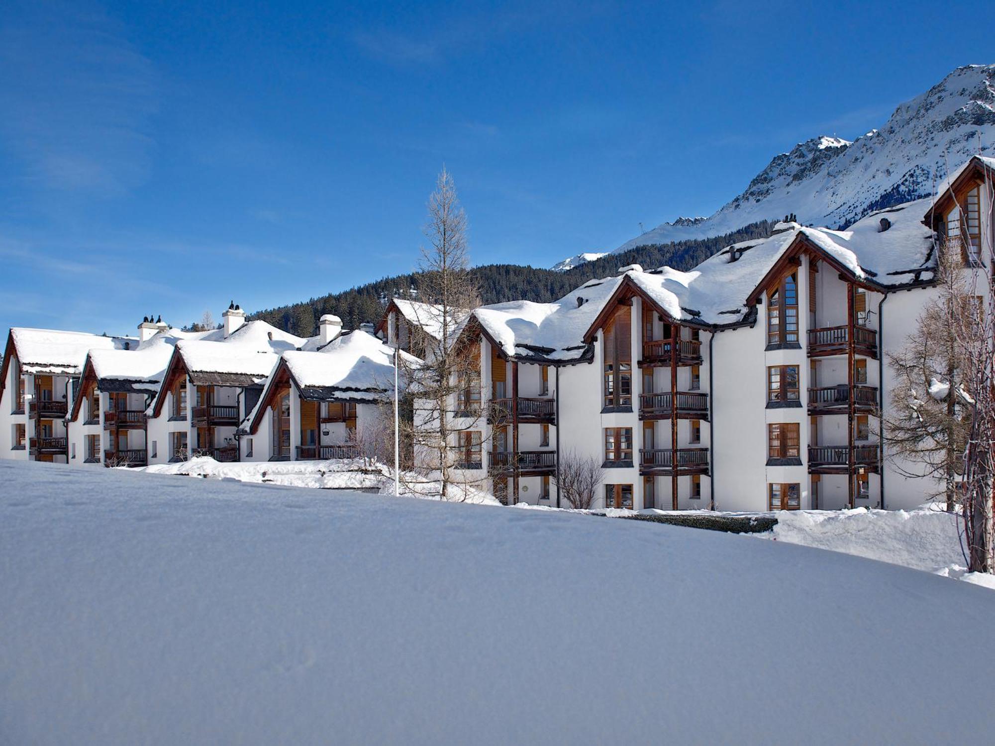 Schweizerhof Ferienwohnungen Lenzerheide 3 Extérieur photo