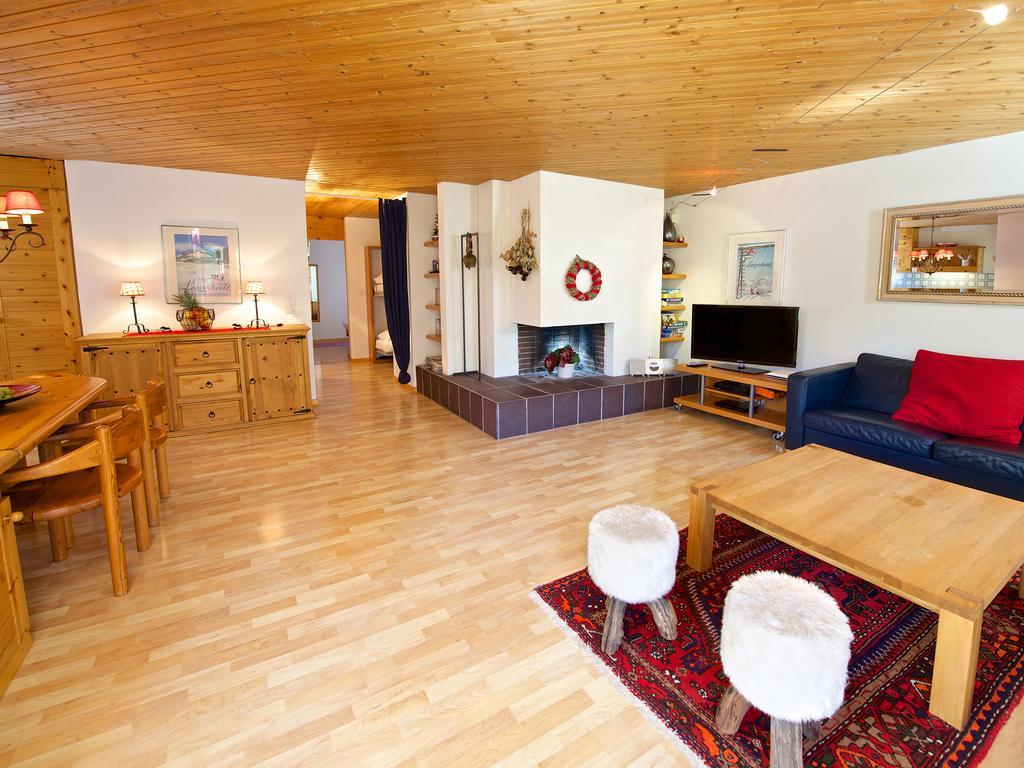 Schweizerhof Ferienwohnungen Lenzerheide 3 Extérieur photo